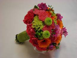 Hoa cưới bằng hoa cẩm chướng
