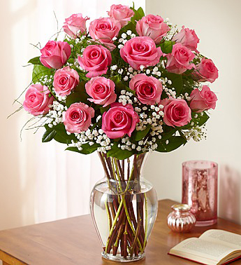 Bình hoa đẹp dùng hoa hồng phấn
