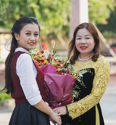 Hoa 8/3 tặng cô giáo hoa-tang-20-11