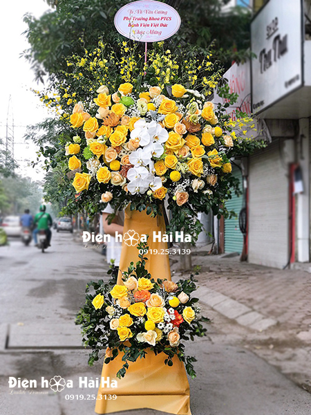 Lẵng hoa chúc mừng giá rẻ đẹp tinh tế tại Hà Nội