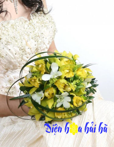 Bó hoa cưới bằng địa lan