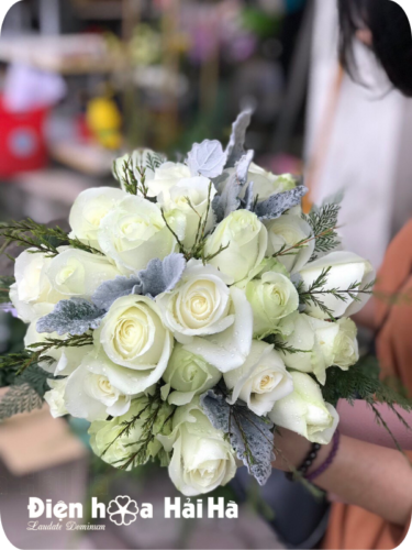 Bó hoa cầm tay (SET 10) Hoa xe cưới hồng trắng - Trọn Vẹn
