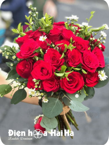 Bó hoa hồng đỏ (SET 14) Hoa xe cưới hồng đỏ - Nồng Nhiệt