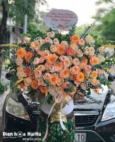 Bình hoa tặng sinh nhật hồng cam - Phú Quý