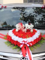 Hình thực tế bộ hoa giả trang trí xe cưới hồng đỏ - Hỷ Sắc