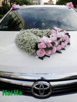 Hoa giả trang trí xe cô dâu baby trắng điệu đà
