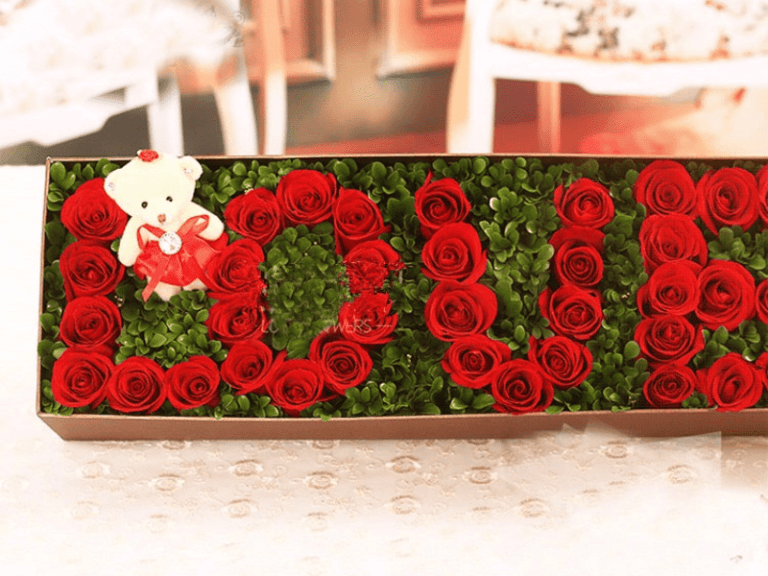 Hộp hoa hồng đỏ