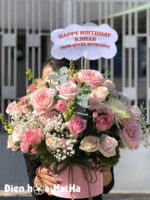 Hộp hoa sinh nhật nhẹ nhàng tông hồng - Khởi sắc