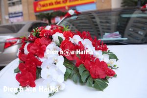 Mẫu hoa giả trang trí xe cưới lan Hồ Điệp đỏ