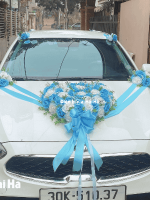 Hình ảnh chính diện bộ hoa giả kết xe cưới trái tim Vĩnh Cửu