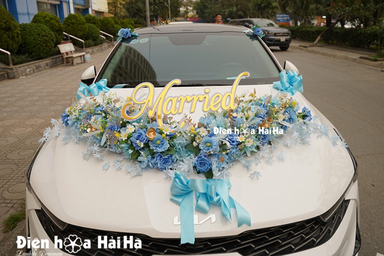 hoa giả kết xe cưới xanh Thiên Thanh quyến rũ