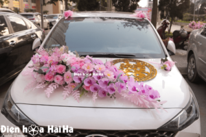 Hoa lụa xe cưới cao cấp Phi Tiên hồng rực rỡ sắc màu hạnh phúc