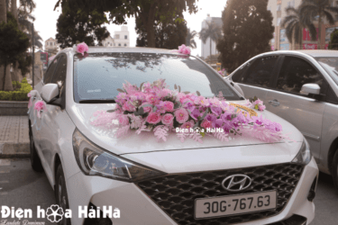 Hoa lụa xe cưới cao cấp Phi Tiên hồng rực rỡ sắc màu hạnh phúc