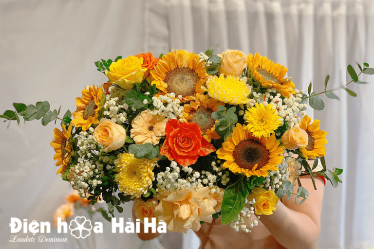 Hoa để bàn hội nghị - Tràn Đầy