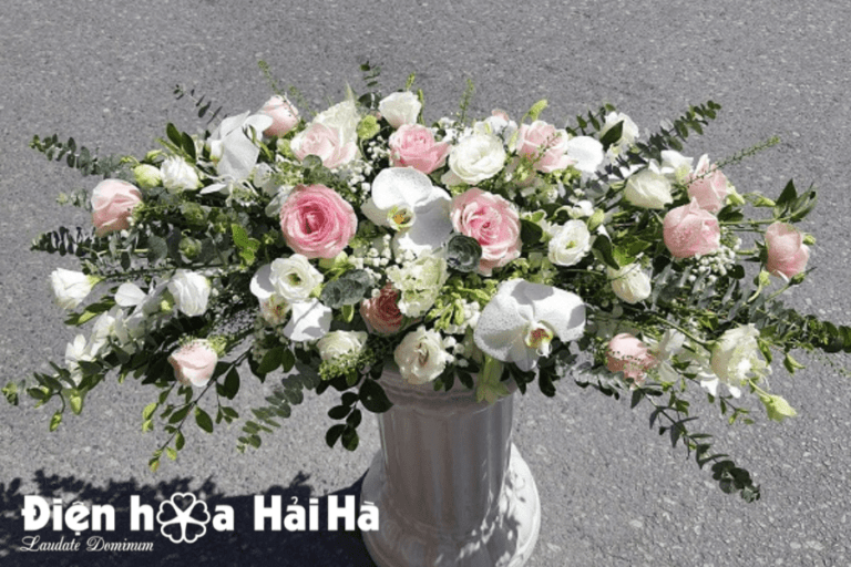 Hoa để bàn hội nghị - Kết Nối