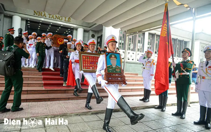 Lễ di quan về nơi an táng