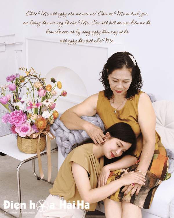 Hãy dành thời gian bên mẹ và lắng nghe tâm sự với mẹ nhé