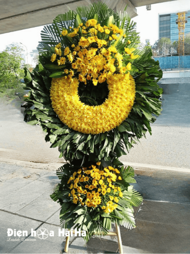Vòng hoa cúc vàng - Ánh Sáng An Lạc
