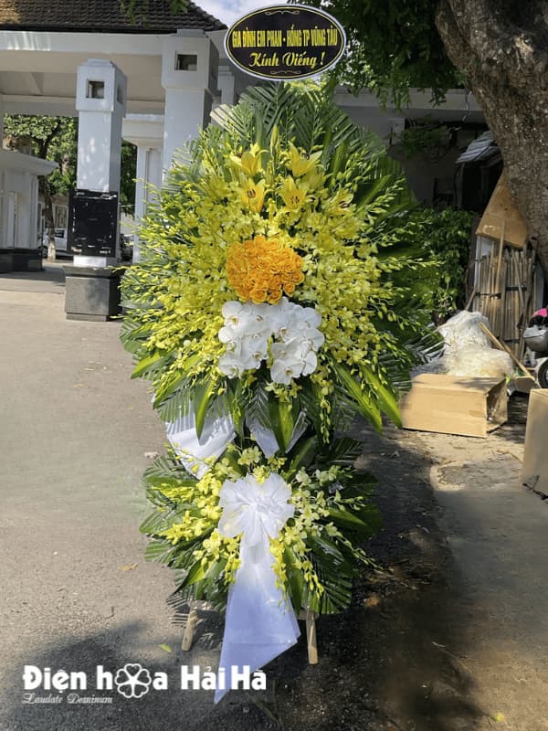 Kệ hoa tang lễ lan vàng – Trở về(5)
